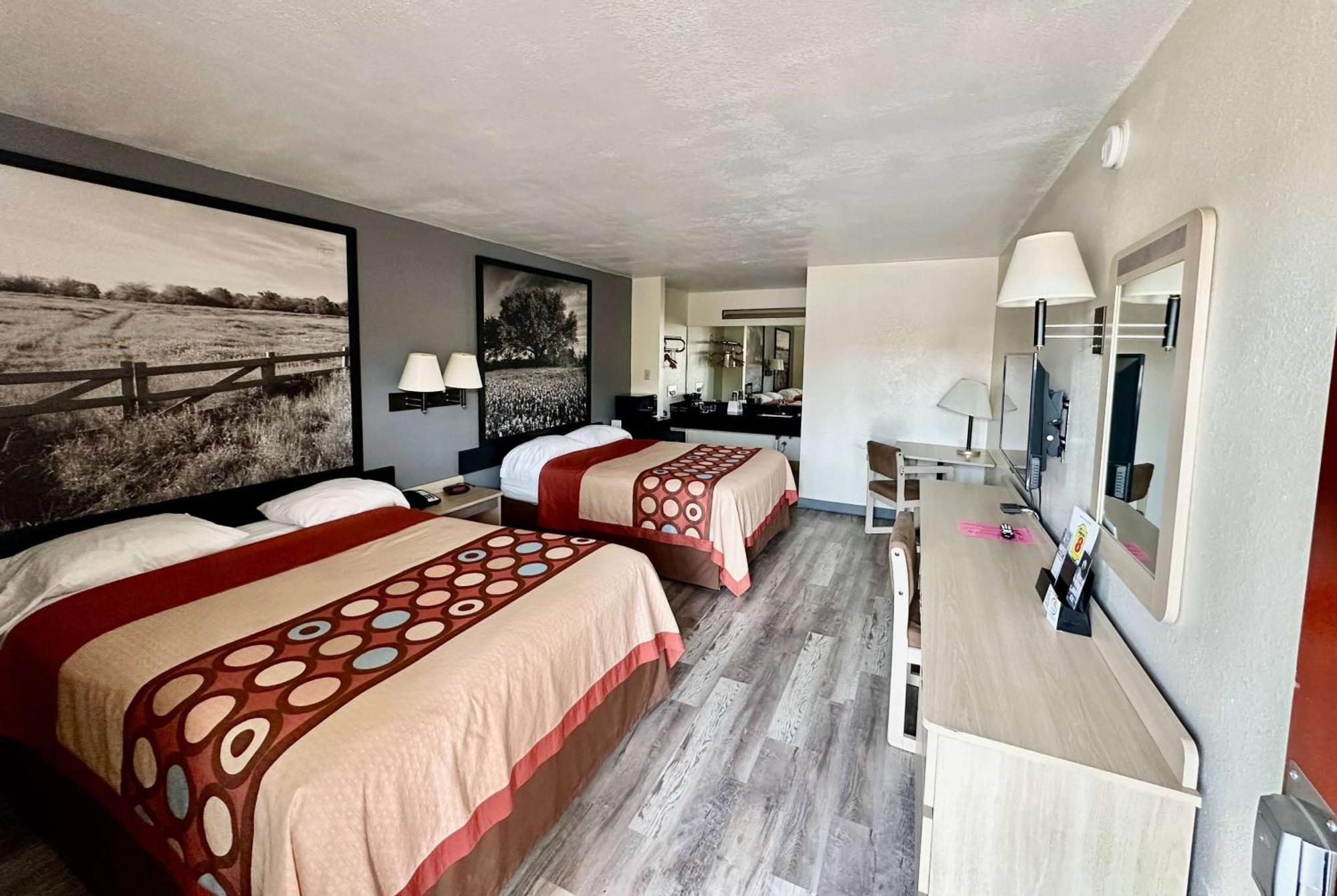 Super 8 By Wyndham Athens Tx Hotell Exteriör bild